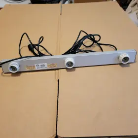SL-549 LIGHT CRAFT MFG Bulb Bar Backlight Display
