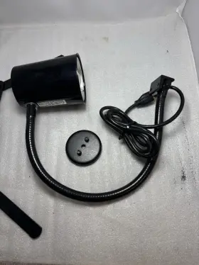 956821 MOFFATT Task Lamp Magnetic Base Flex Light