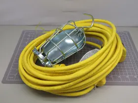1301020082 WOODHEAD Handlamp
